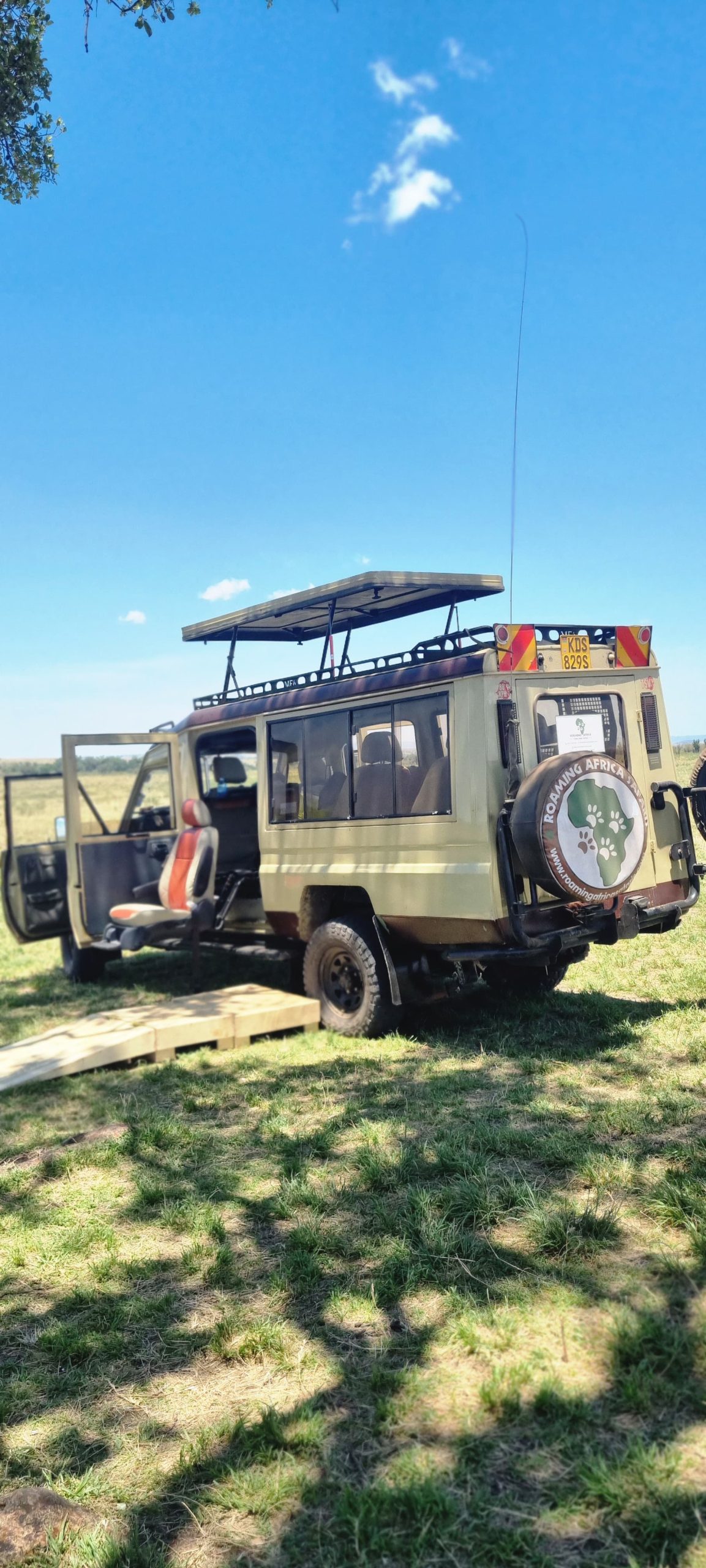 Wheelchair Accessible 4×4 Safari Landcruiser